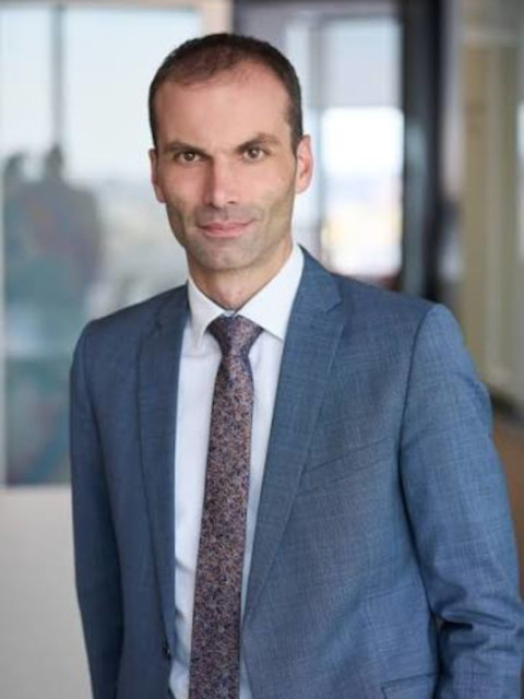 Frank Loeffler • General Manager Roche România • Vicepreşedinte